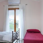 Stunning In Malamuri With Wifi Vakantiehuis *