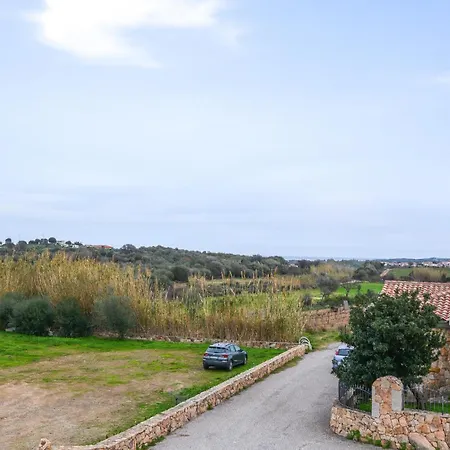 Hébergement de vacances Awesome In Malamuri With Wifi Budoni